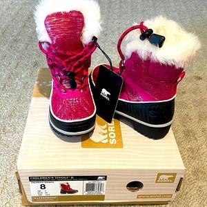 Sorel Children’s Tivoli II Pink Toddler Sz 8 BNIB Waterproof
